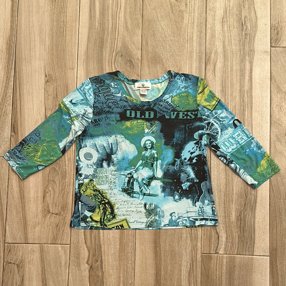 Women’s western tee sz Large